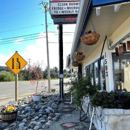Economy Inn Reedsport Eksteriør bilde
