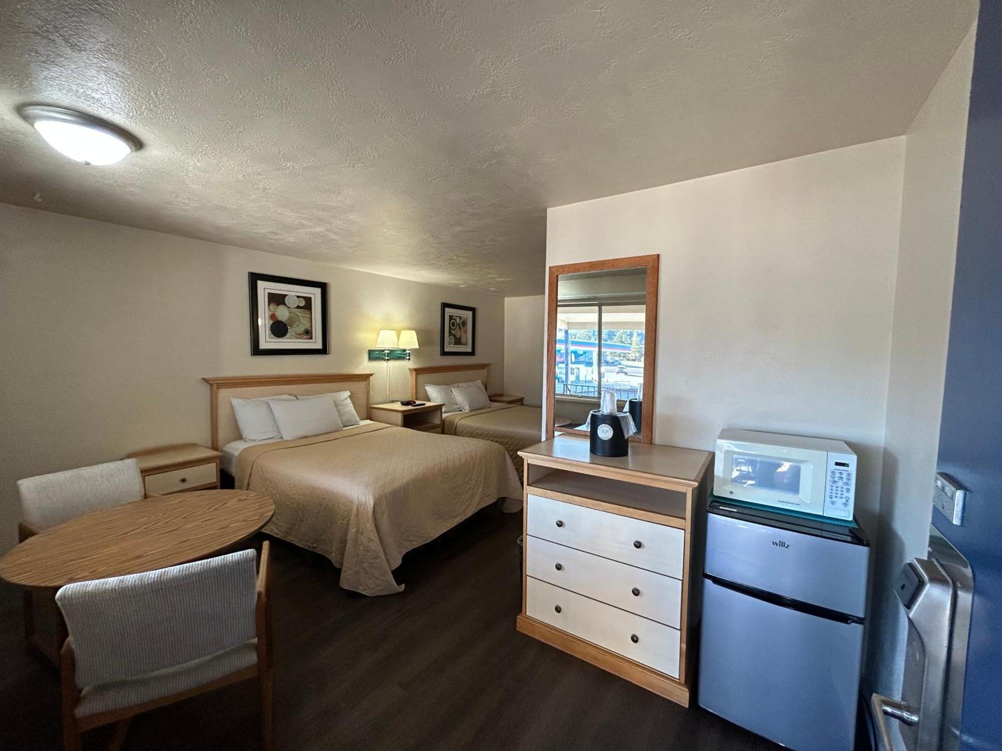 Economy Inn Reedsport Eksteriør bilde